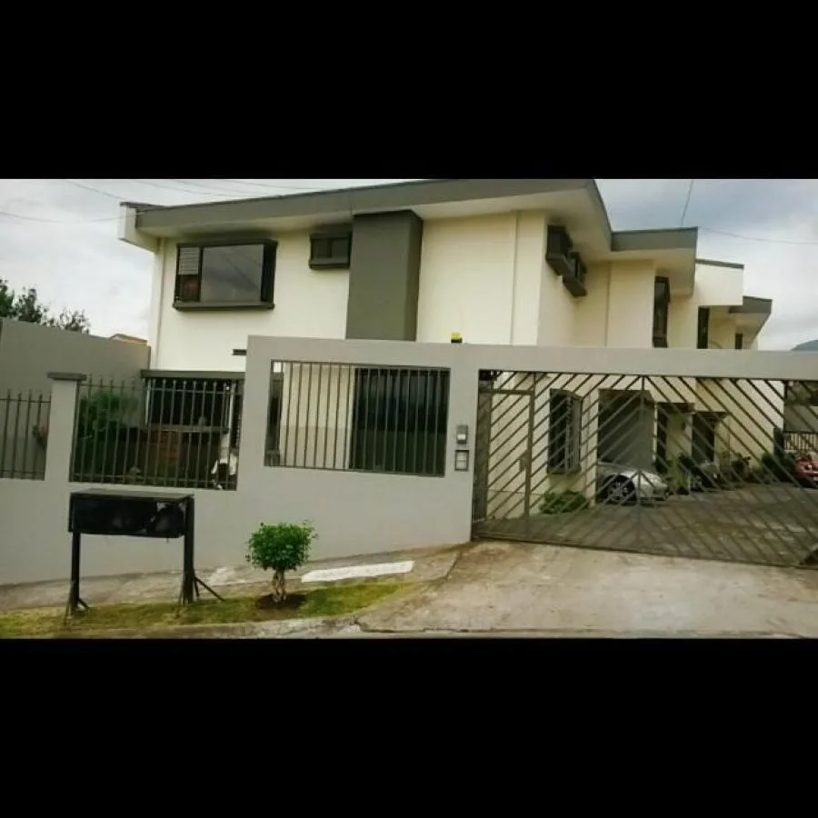 venta de casa en san jose escazu  - Venta en Escazú
