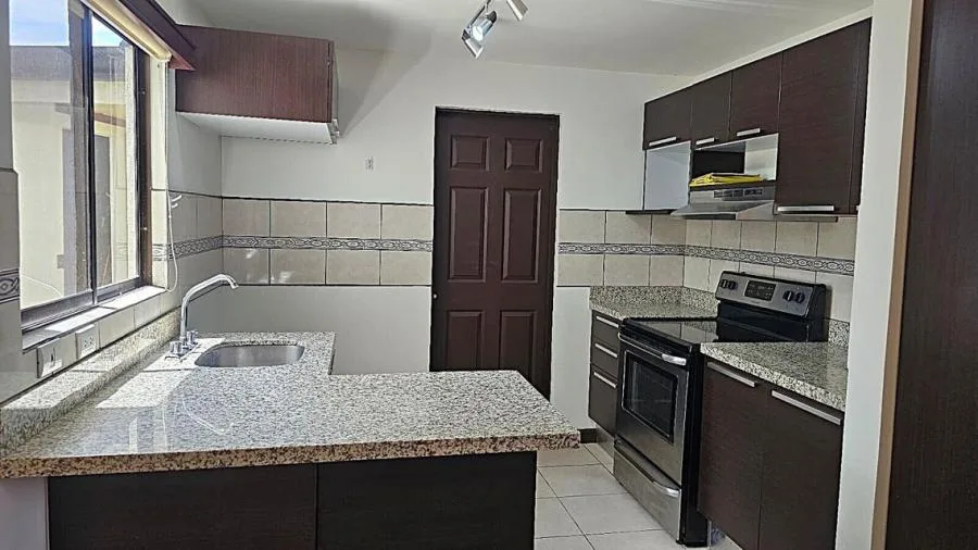 VENTA DE CASA EN ALTIVAR LA TRINIDAD DE MORAVIA  PBR - Venta en Moravia — photo 5