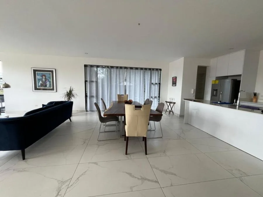 Venta de Lujosa Casa en Escazú / Mls. 26-353 OFC JB - Venta en Escazú