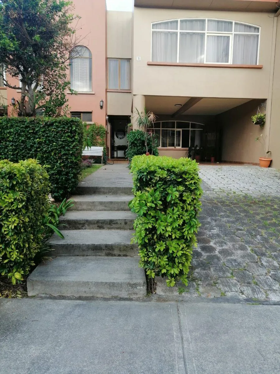 Venta de casa en condominio en Llorente de Tibás  $200.000 #HT002 - Venta en San Pedro