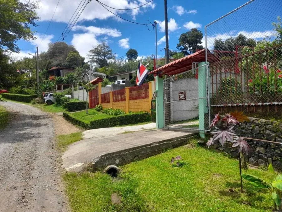 Casa en Venta en Paraíso, Cartago. RAH 24-618 - Venta en Paraíso