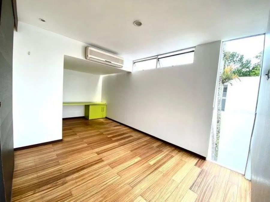 Venta de Propiedad Comercial en Los Yoses San José  - Venta en Montes de Oca — photo 4