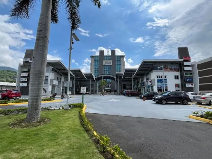 Venta de Local Comercial en Santa Ana. RAH 26-1094 - Venta en Santa Ana