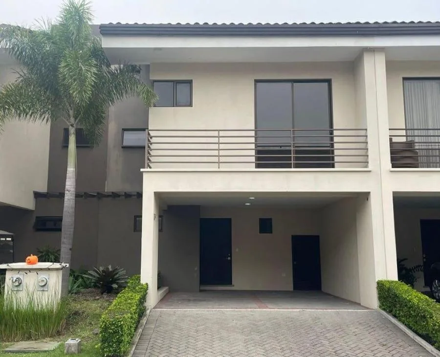 venta de casa en san jose santa ana - Venta en Santa Ana