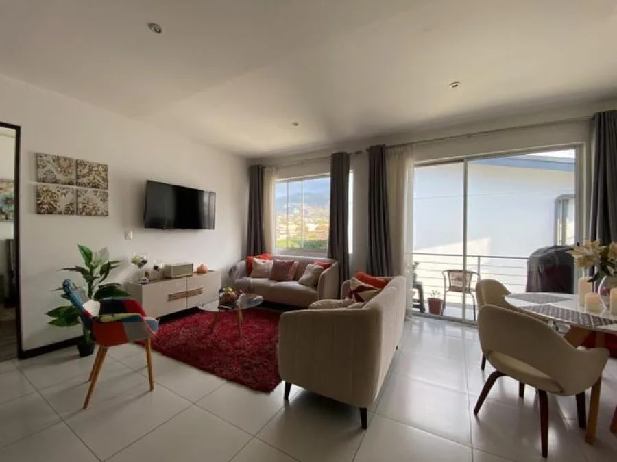 Apartamento en Alquiler en Santa Ana, San José. MLS 23-1785  - Alquiler / Renta en Santa Ana