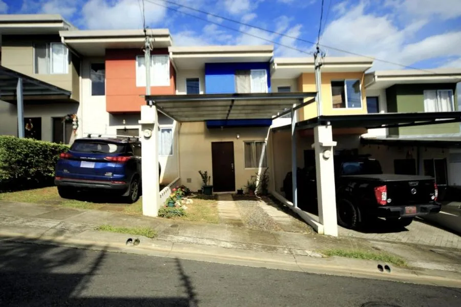 Venta de Casa con la cuota condominal accesible en Heredia, San Pablo  - Venta en San Pablo