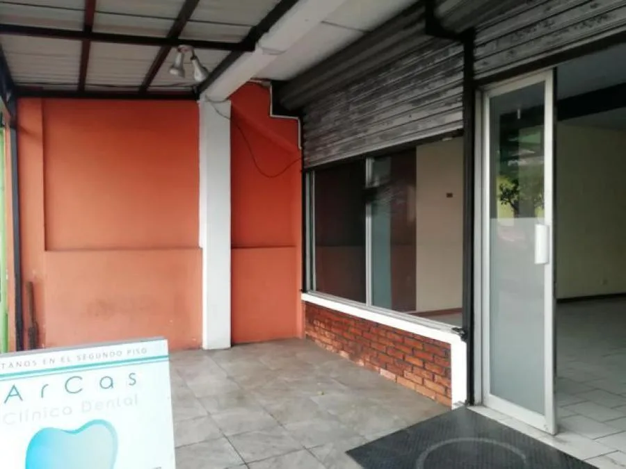 Alquiler de Local Comercial en Tibás, San José. - Alquiler / Renta en Tibás