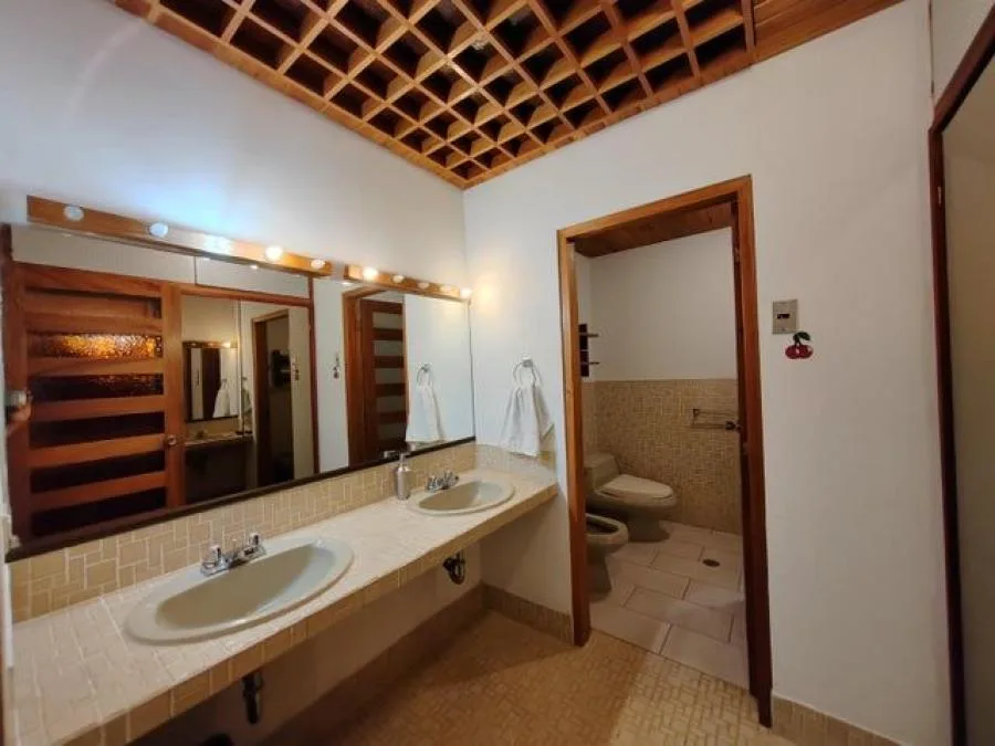 En Venta Excelente Casa en Santo Domingo, Heredia.  - Venta en Santo Domingo — photo 4