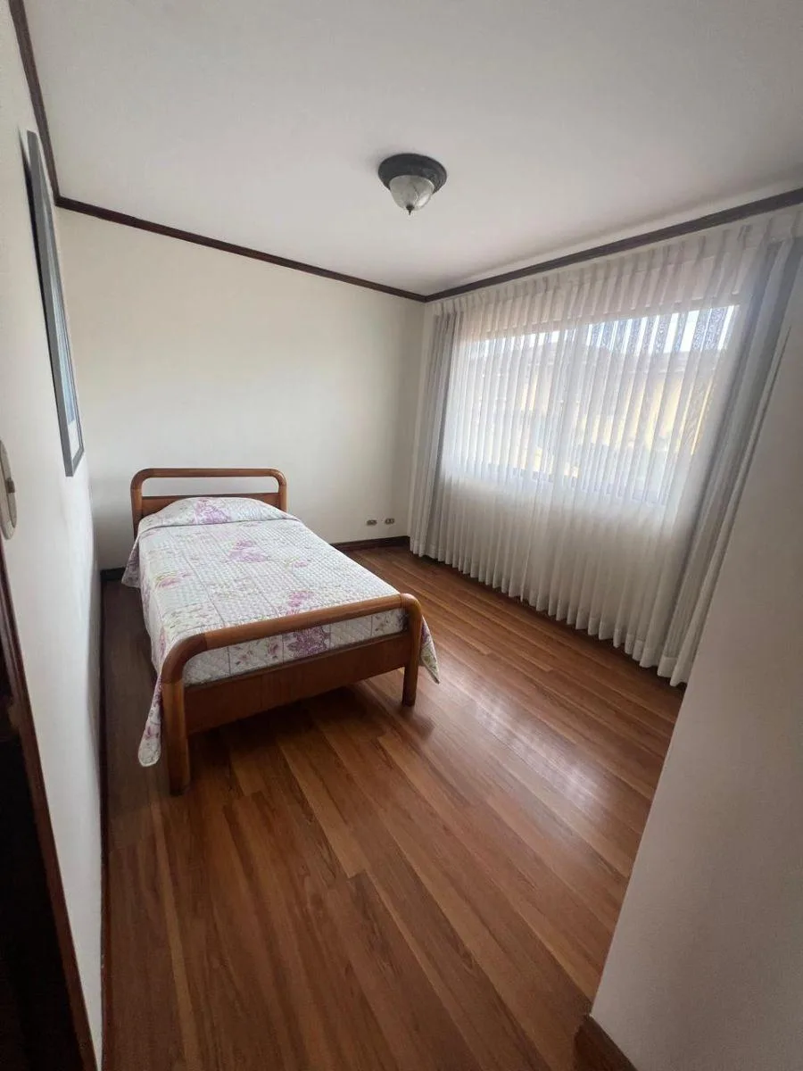 Venta de casa en condominio en Tibas $235.000 #JM33 - Venta en Tibás — photo 5
