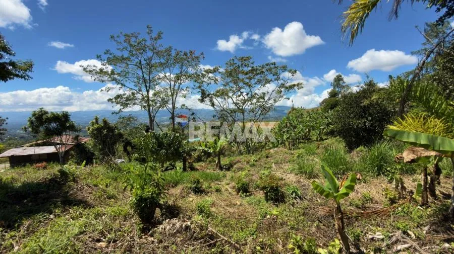 LOTE EN VENTA EN MIRAVALLES, PÉREZ ZELEDÓN – 1,066 m² CON VISTA Y QUEBRADA - Venta en Perez Zeledón — photo 3