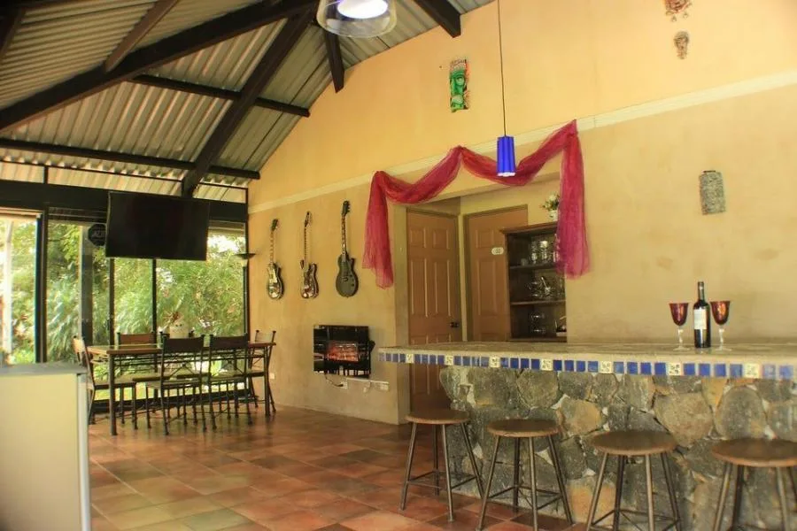 Disfrute de la Naturaleza y clima fresco en esta Preciosa Quinta RAH 23-1241 - Venta en Montes de Oca — photo 4