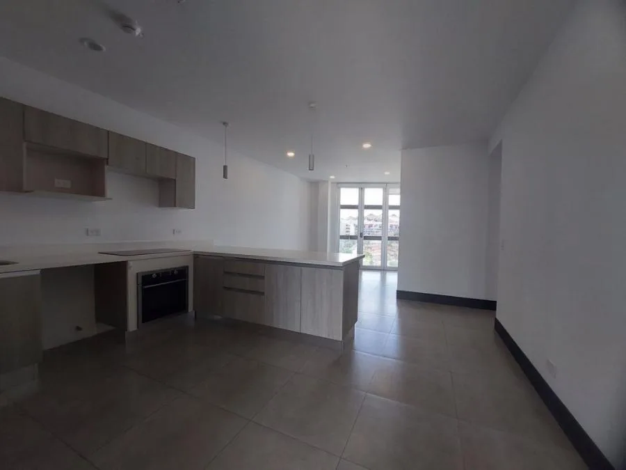 Apartamento en Alquiler en Pavas, San Jose. RAH 22-2370 - Alquiler / Renta en San José — photo 2