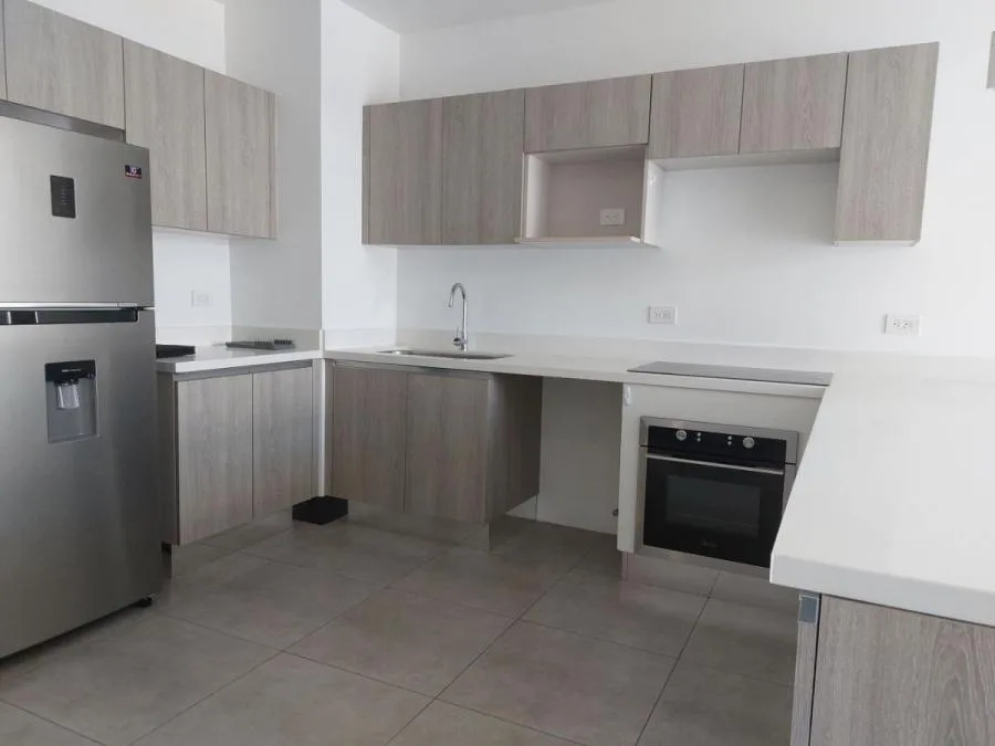 Apartamento en Alquiler en Pavas, San Jose. RAH 22-2370 - Alquiler / Renta en San José — photo 4