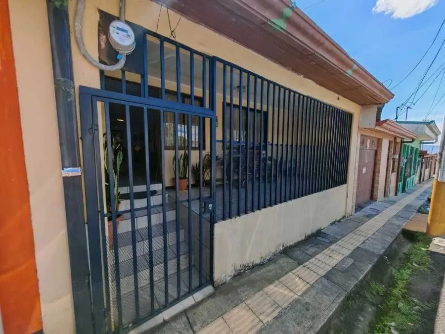 Venta de casa en Urb Miraflores, San Pablo de Heredia UR0362 - Venta en San Pablo — photo 3