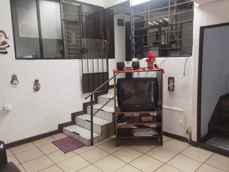 Venta de Casa en Goicoechea, San José. RAH 25-439 - Venta en Goicoechea — photo 4