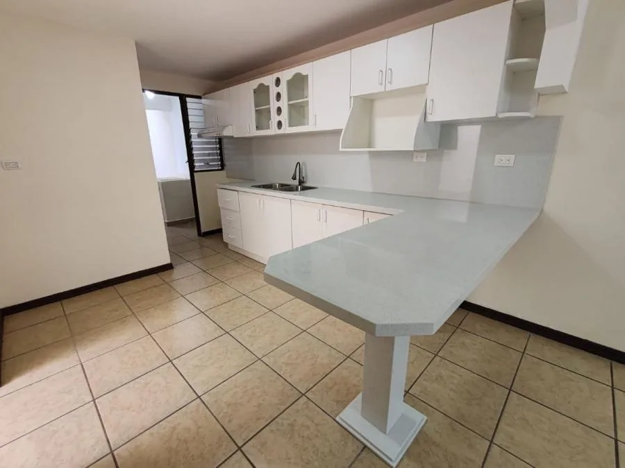 Venta de casa de una planta en Residencial Privado en Santa Rosa, Santo Domingo #MR002 - Venta en Santo Domingo — photo 5