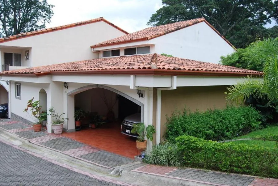 Venta de Casa en San Jose, Escazu "PRECIO REBAJADO" - Venta en Escazú