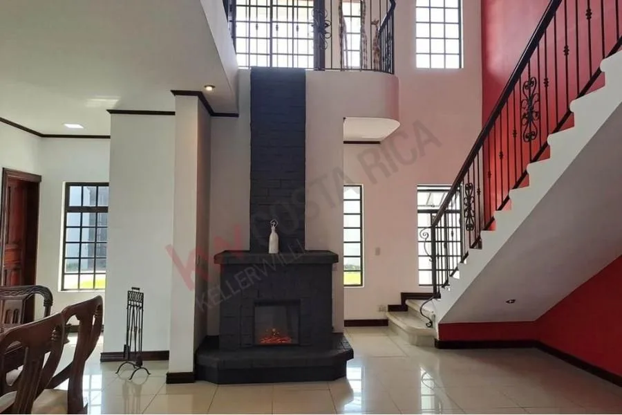 Venta de casa con piscina en Santo Domingo de Heredia US$ 650.000 #5720 - Venta en Santo Domingo — photo 3