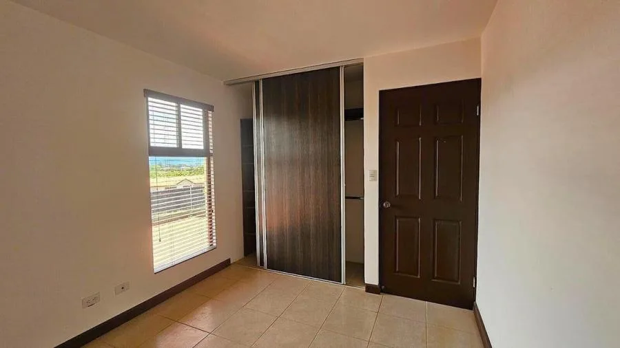Venta de casa con patio en Moravia - Venta en Moravia — photo 2