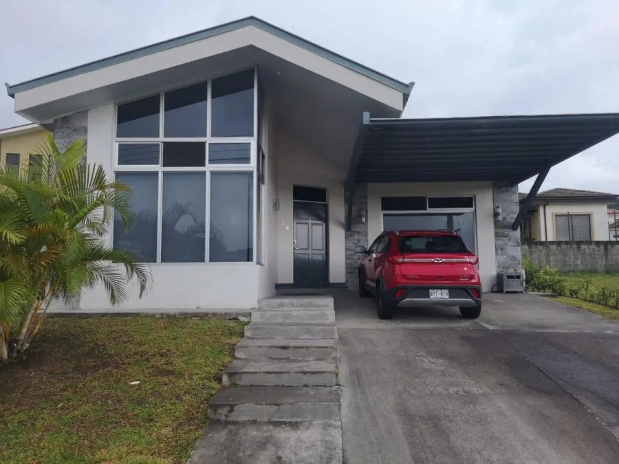 Casa en Venta en Guácima, Alajuela. RAH 24-610 - Venta en Guácima