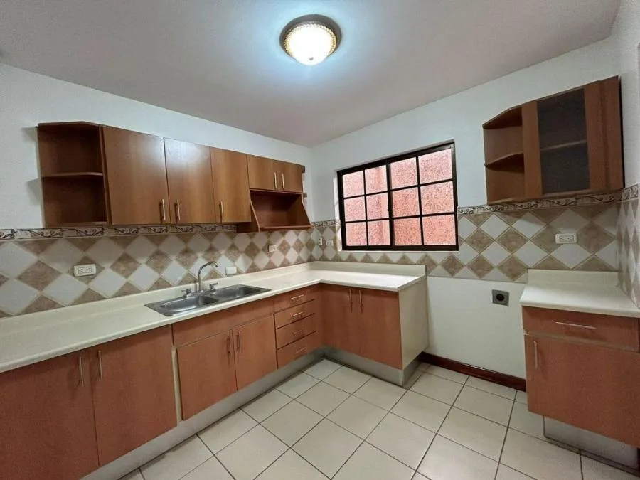 Casa en Venta para Inversión Heredia, Heredia - Venta en Heredia