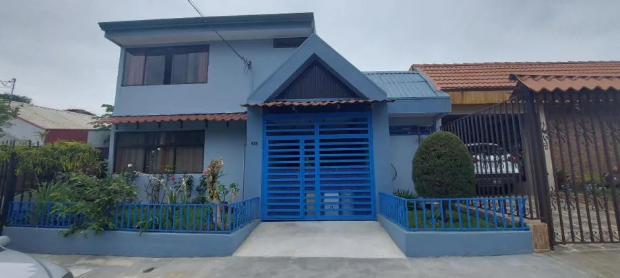 CASA EN VENTA EN RESIDENCIAL VÍA MORAVIA, MORAVIA RAH 24227  - Venta en Moravia