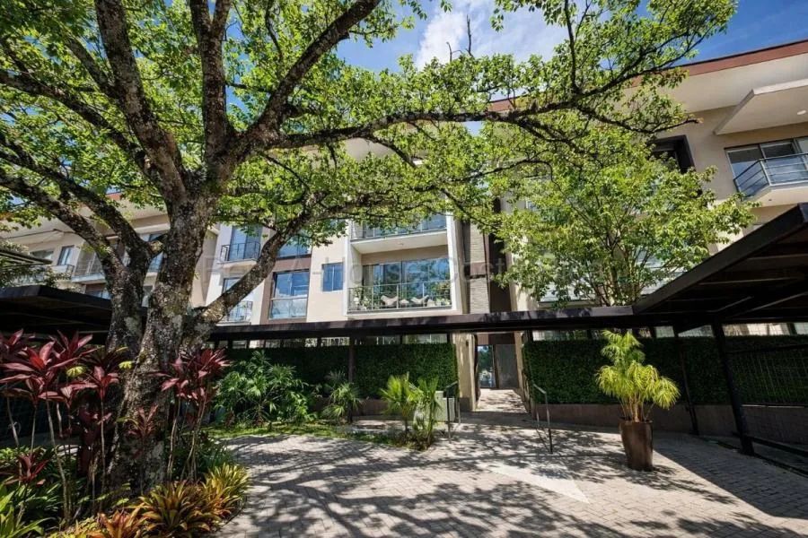 Apartamento en Alquiler Brasil de Santa Ana 26-1509 - Alquiler / Renta en Santa Ana