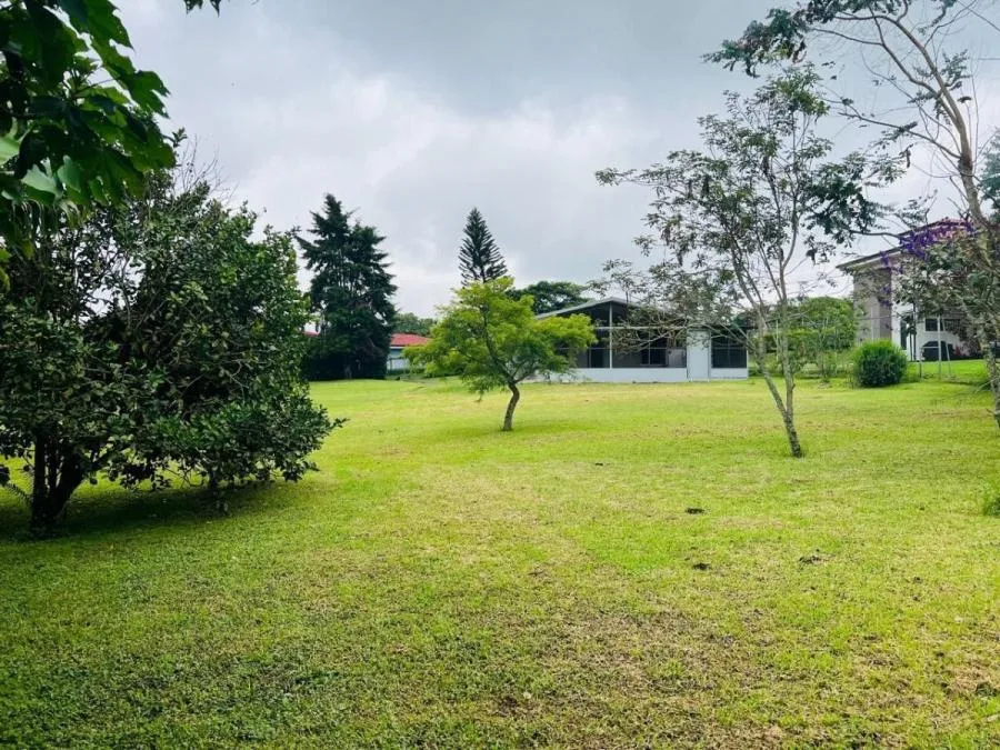 Venta de casa en San Rafael de coronado en lote de 2964 m2 MGA - Venta en Vasquez de Coronado