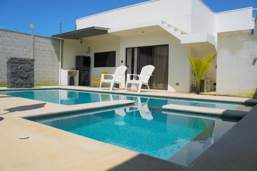 Alquiler de Apartamento en Garabito, Puntarenas. - Alquiler / Renta en Garabito