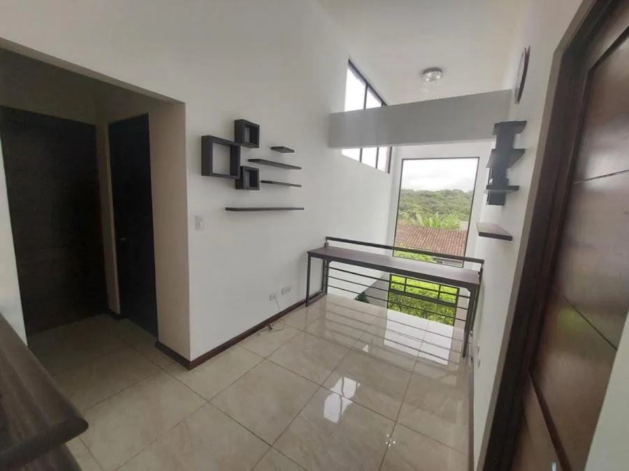 CASA EN VENTA, LA GUACIMA ALAJUELA, Cod#24-1680 - Venta en Guácima