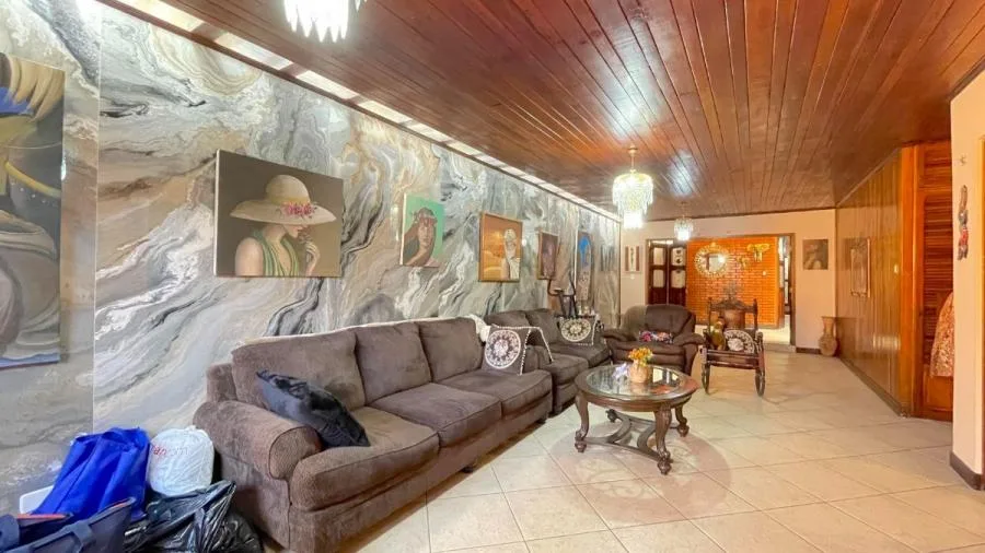 Venta de Casa en Carmen, Cartago. RAH 25-1398 - Venta en Carmen