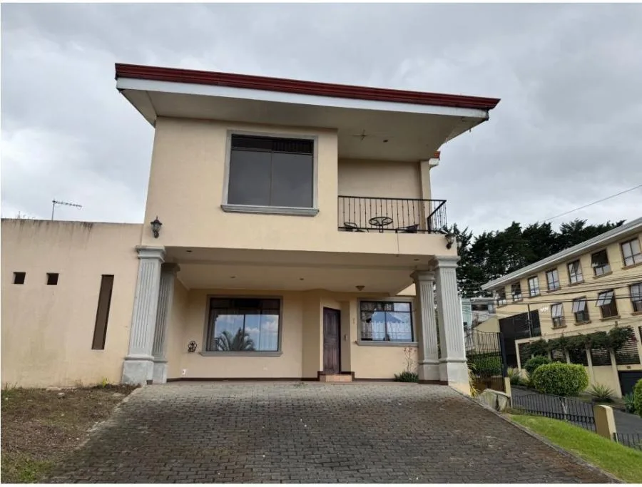 Venta de casa en condominio Brisas del Este, San Pedro US$220,000 #JM81 - Venta en San Pedro