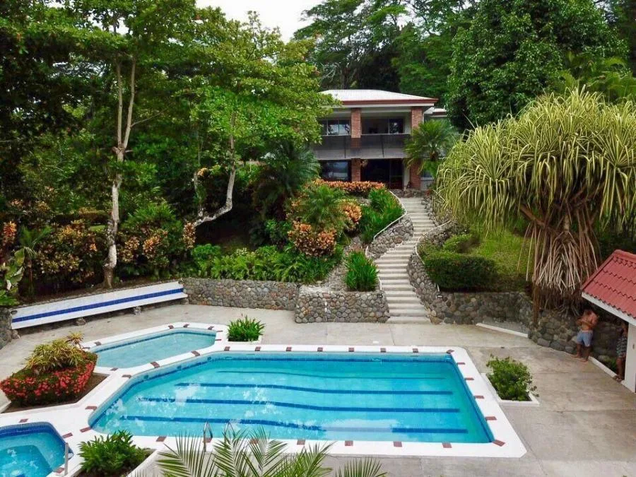 VENTA DE CASA EN PUNTARENAS CL22-1721 - Venta en Jacó