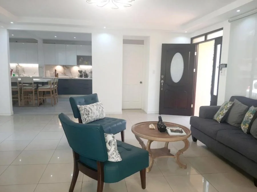 Venta de Casa en Santa Ana en Condominio MGA - Venta en Santa Ana