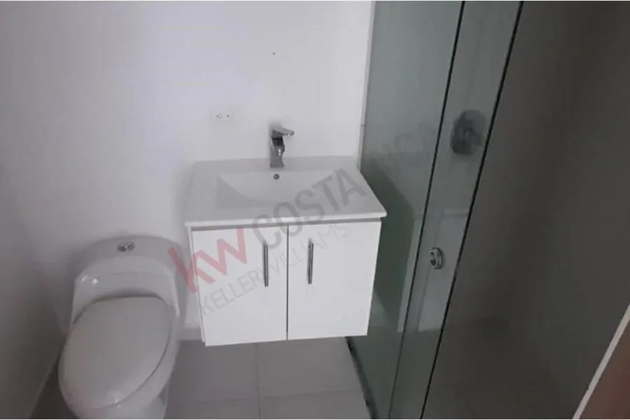 Venta de apartamento en remate en condominio Bambu Rivera, Tibas US$ 147.325 #6140 - Venta en Tibás — photo 2