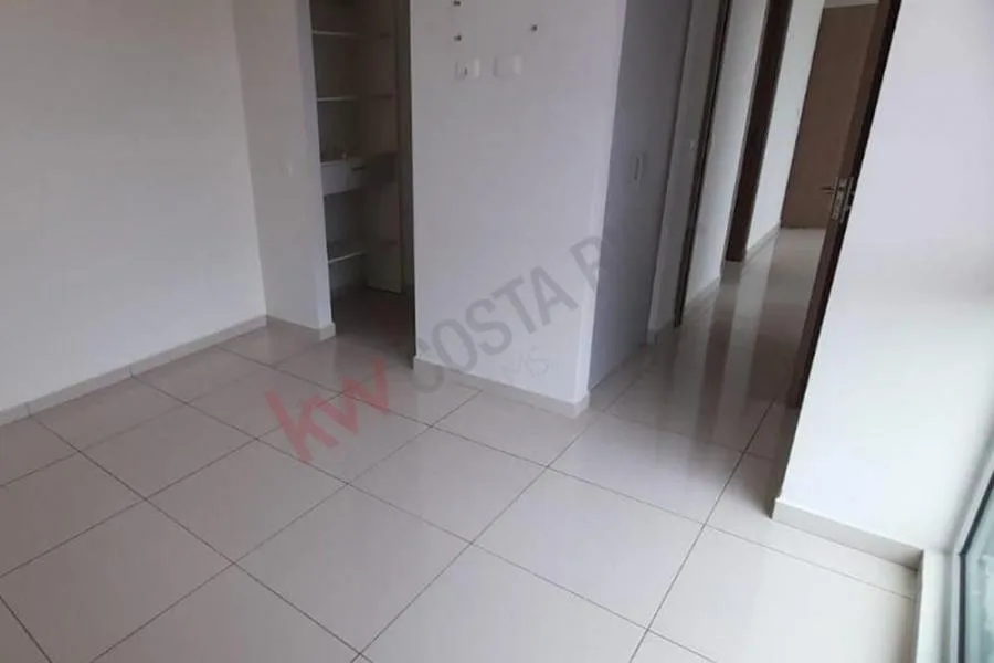 Venta de apartamento en remate en condominio Bambu Rivera, Tibas US$ 147.325 #6140 - Venta en Tibás — photo 3