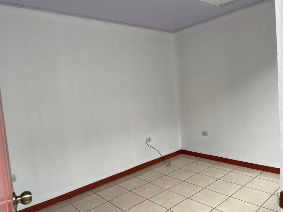 Casa en Venta en Goicoechea, San José. RAH 23-1730 - Venta en Goicoechea — photo 2