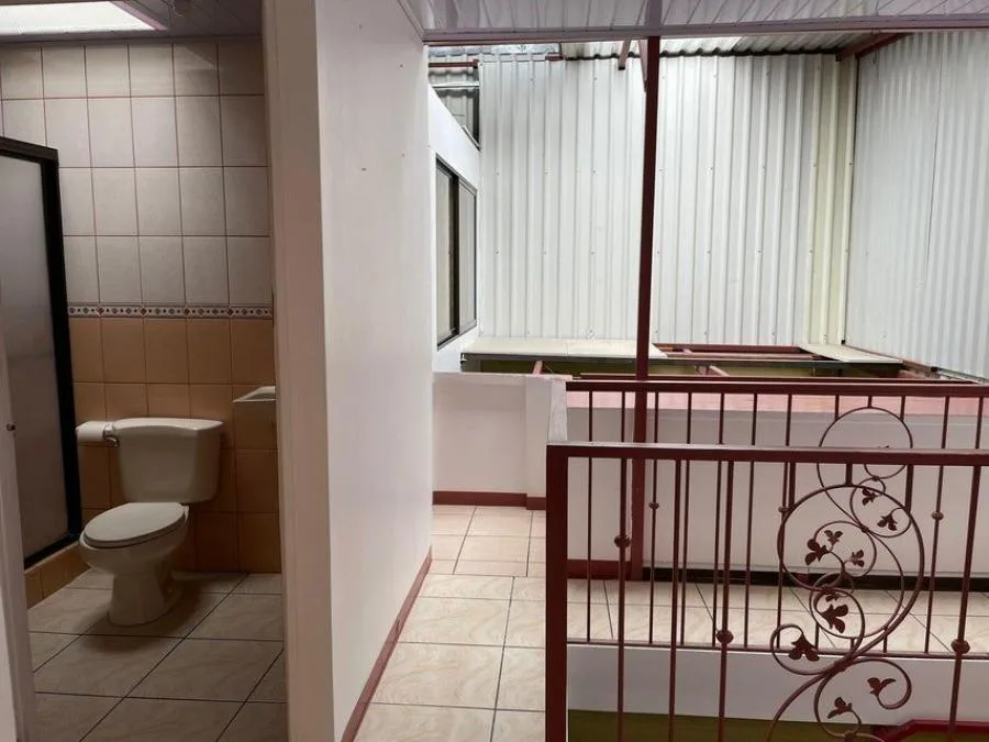 Casa en Venta en Goicoechea, San José. RAH 23-1730 - Venta en Goicoechea — photo 4