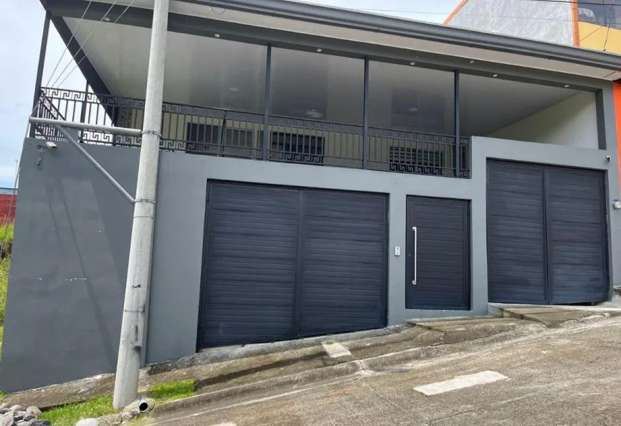 CASA EN ALQUILER EN CONDOMINIO VILLA ALTA, MATA DE PLÁTANO RAH 24676  - Alquiler / Renta en Mata de Platano