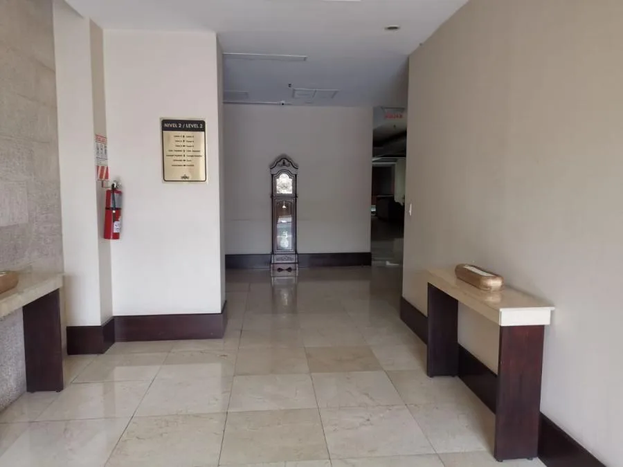 DE OPORTUNIDAD** SE VENDE APARTAMENTO LA SABANA TORRES DEL LAGO** - Venta en San José — photo 2