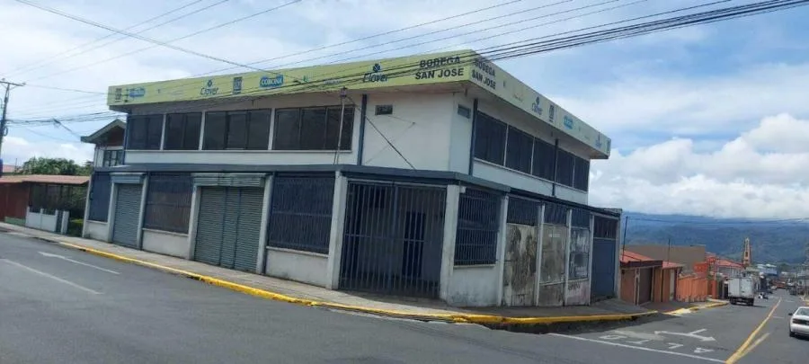 Venta de Local Comercial en Carmen, Cartago. RAH 25-510 - Venta en Carmen