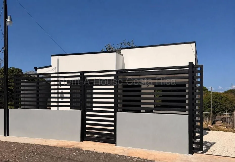 Venta de Casa en Santa Crúz-27 de Abril. RAH 26-2245 - Venta en Santa Cruz
