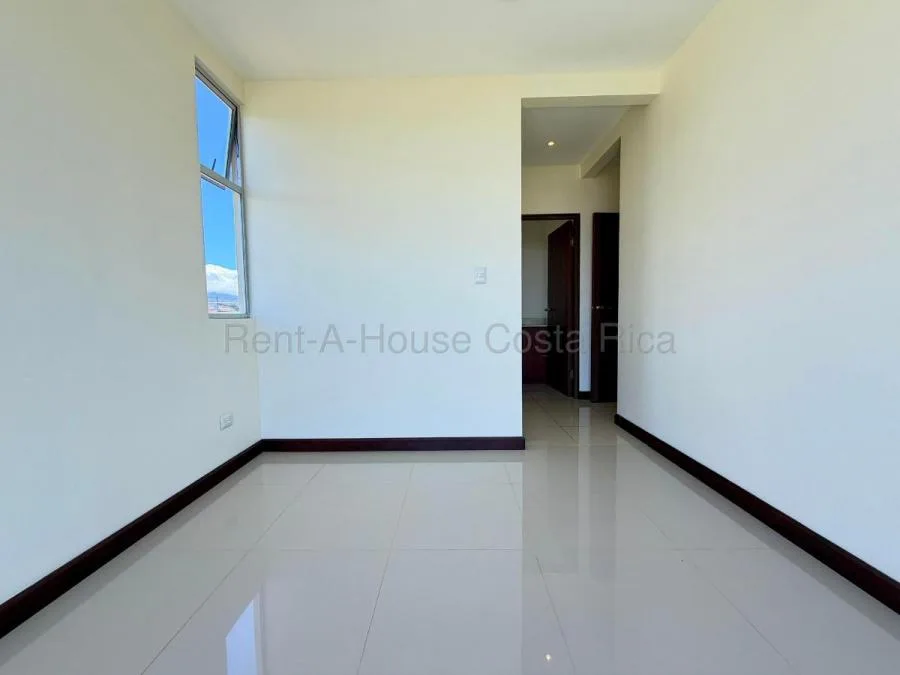 Venta de Apartamento de 3 Habitaciones 26-1599 - Venta en Ulloa — photo 2