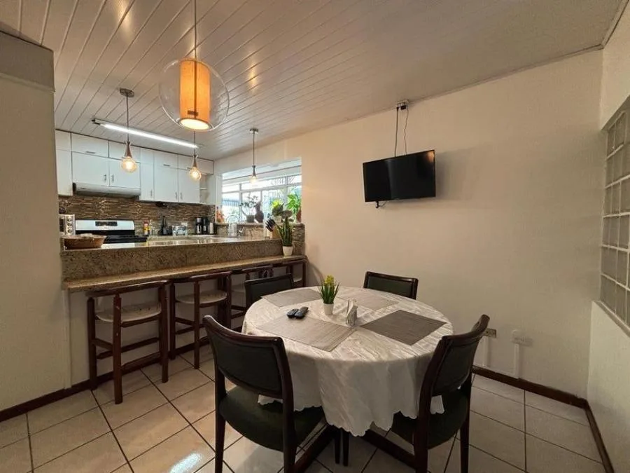 Venta de Casa + APTO en Tibás-San Juan. RAH 26-1386 - Venta en Tibás — photo 5