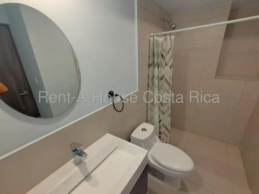 Alquiler de Moderno Apartamento en San Pablo de Heredia. RAH 26-1427 - Alquiler / Renta en San Pablo — photo 5