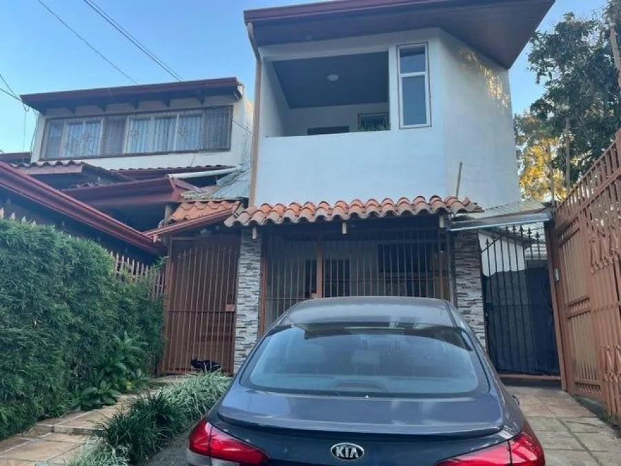 SE ALQUILA HERMOSO apartamento de 1 habitacion, full amoblado, Torres de Heredia