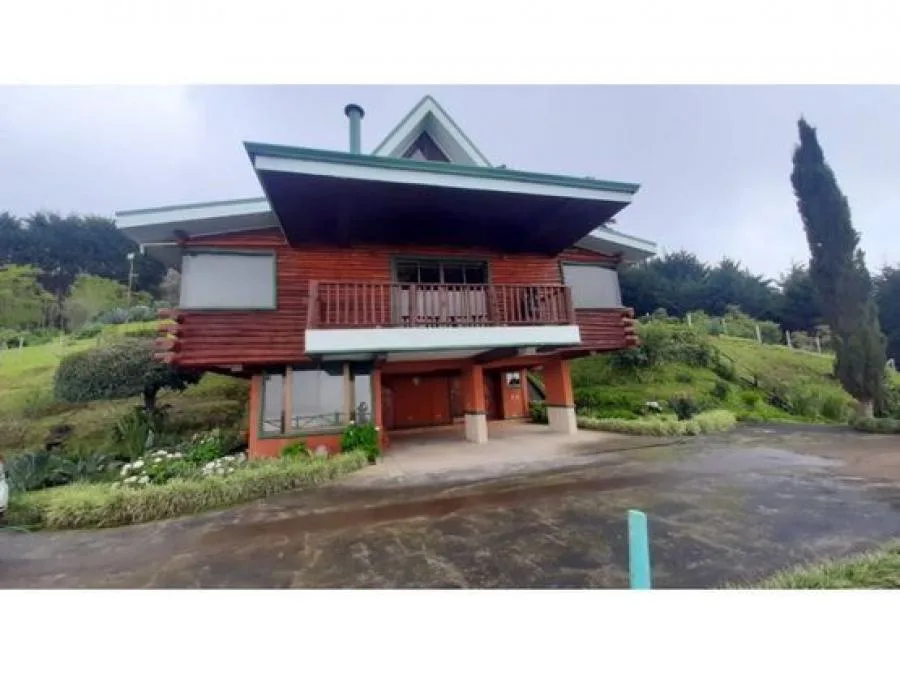 Venta de Hermosa Quinta, San José de la Montaña, Barva de Heredia