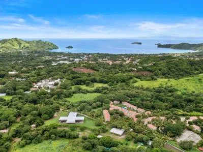 Tu santuario privado entre las montañas de Playas del Coco 🌿✨ 🏡 LOFT EXCLUSIVO EN RENTA