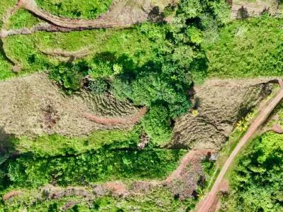 Terreno aislado con vista al mar | 1.7 acres en Las Nubes Matapalo Hills