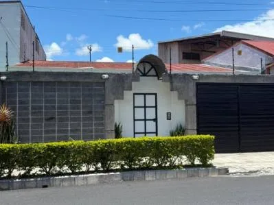 Casa en venta en Cartago (Occidental)
